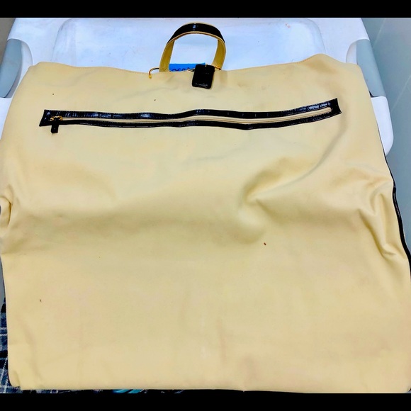 Elegant Travel Garment Bag - Picture 2 of 6